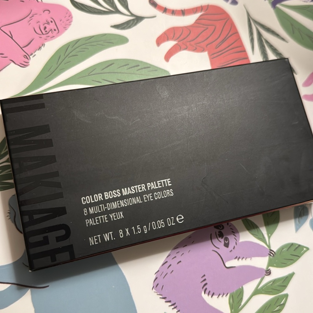 NWT IL MAKIAGE COLOR BOSS MASTER EYESHADOW MULTI-DIMENSIONAL 8-PAN EYE PALETTE - Picture 3 of 5